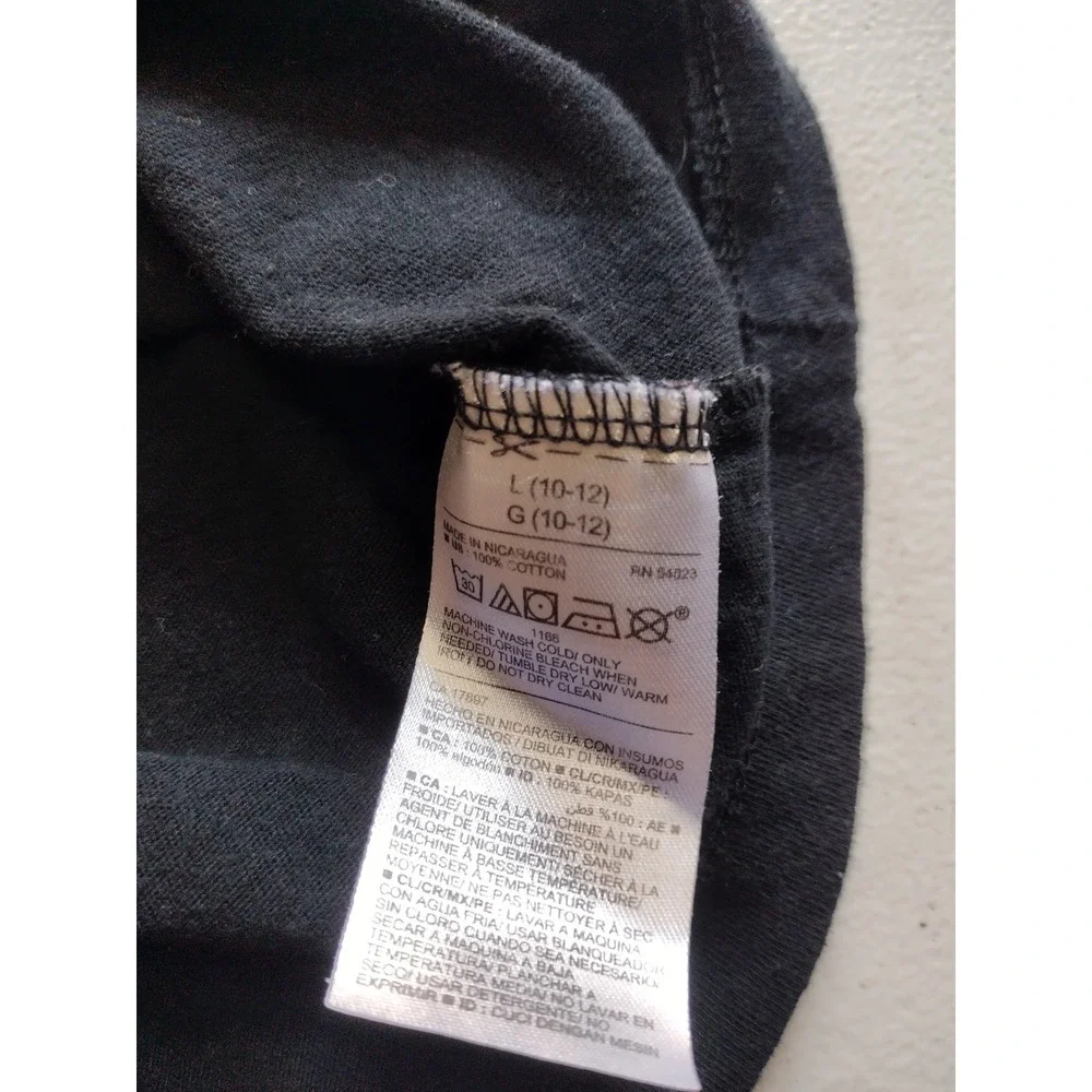 Old Navy‎ Cobra Kai Never Dies Graphic Tee Black Boys Large 10-12 Short Sleeve